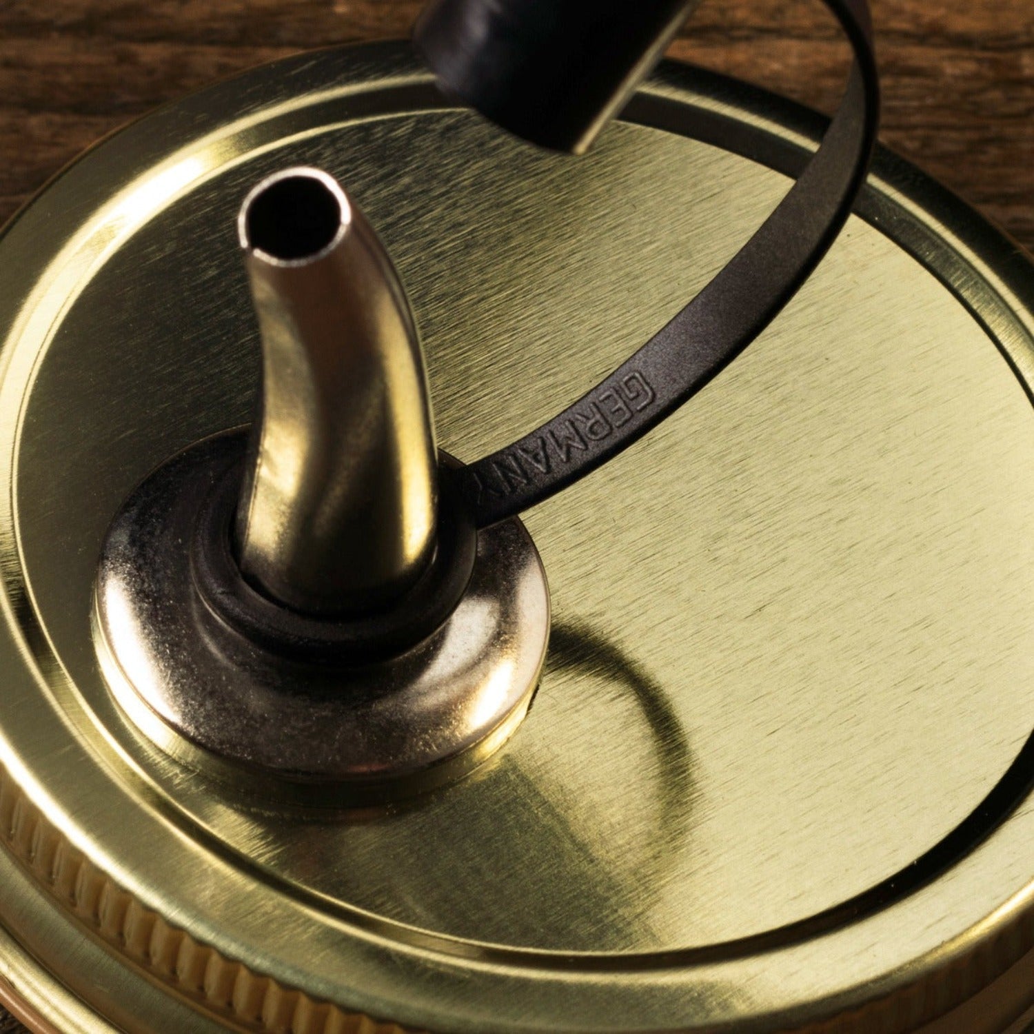 Pouring Lid O Donnell Moonshine